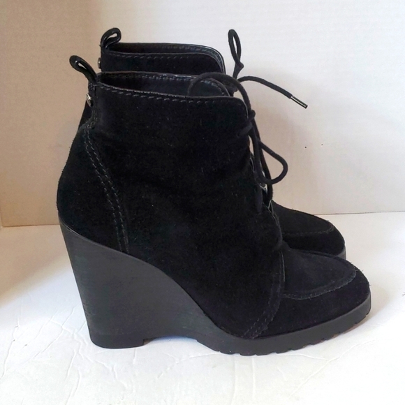 Michael Michael Kors Women's Platform Wedge boots - Picture 1 of 14